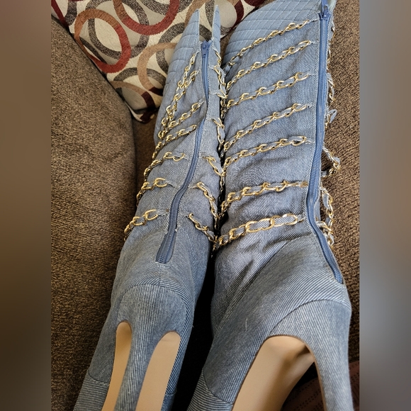 Wowzers! Sexy Boots! NWOT - Picture 3 of 6